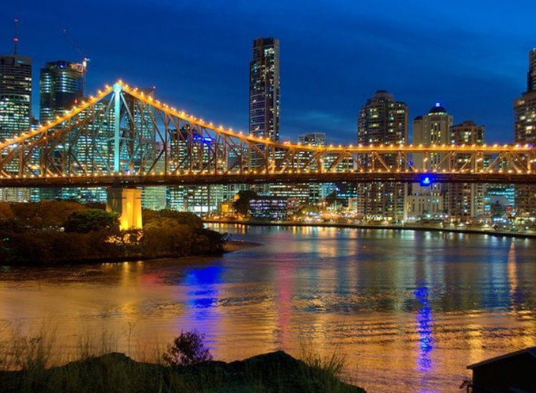 Cầu Story Bridge Brisbane Úc rực rỡ ánh đèn về đêm